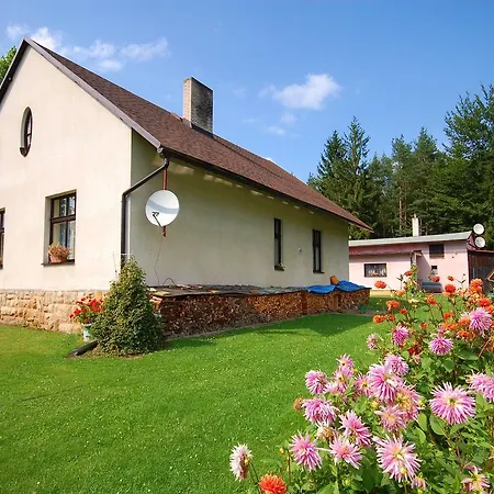 Holiday Dvur Kralove Nad Labem 1304 Prázdninový dům